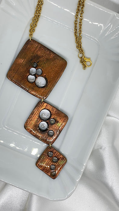 Collana Oltre Radiante