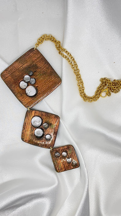 Collana Oltre Radiante