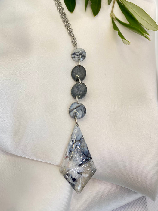 Collana Carrara Luce